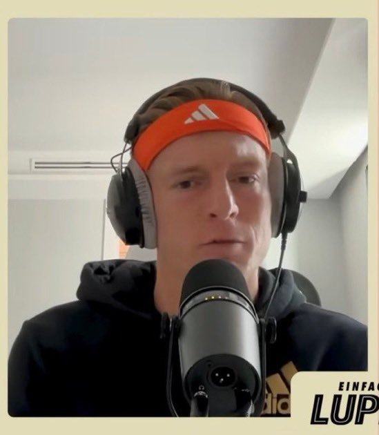 星空体育app官方下载-克罗斯谈伯纳乌被嘘经历，回忆1-4负阿贾克斯|托尼·克罗斯|皇马|皇家马德里|圣地亚哥-伯纳乌足球场|阿贾克斯足球俱乐部_新浪体育_新浪新闻