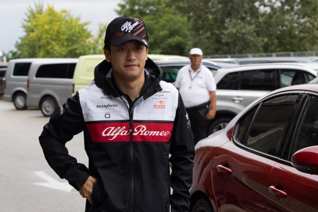 星空体育app下载-周冠宇用实力回应负面评论 期待稳定进入积分区